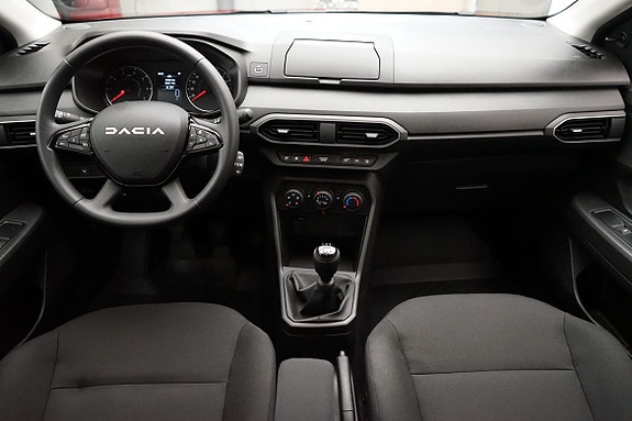 Dacia Sandero 6 of 12