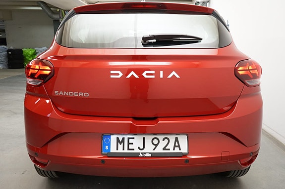 Dacia Sandero 10 of 12