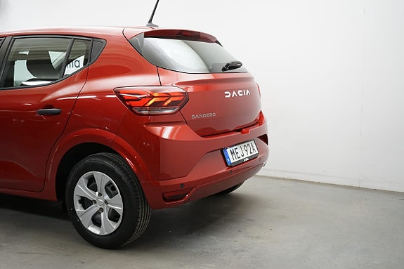 Dacia Sandero 3 of 5
