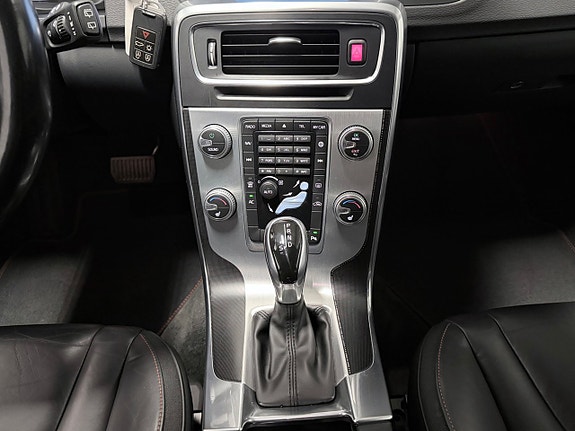 Volvo V60 16 of 20