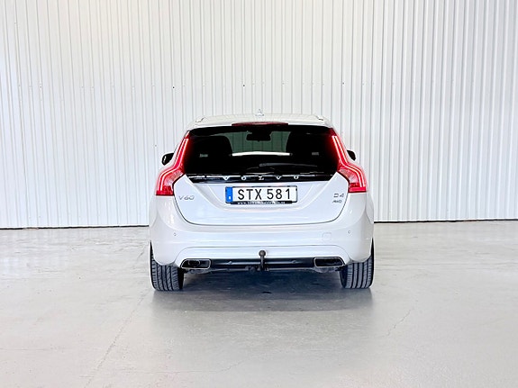 Volvo V60 4 of 20