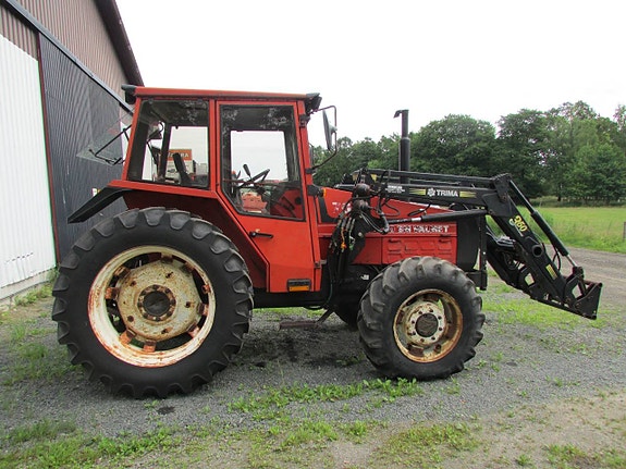 Valmet 705 med lastare 5 of 11