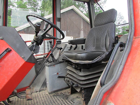 Valmet 705 med lastare 8 of 11