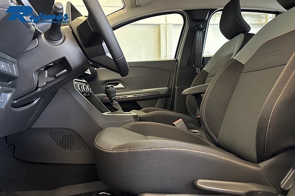 Dacia Sandero 5 of 18