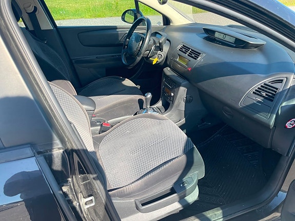 Citroen C4 12 of 16