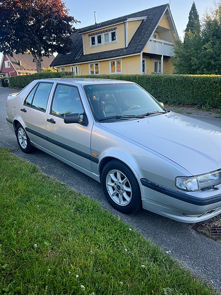 Saab 9000 3 of 5