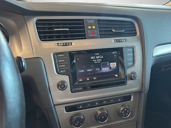 Volkswagen Golf I 17 of 20