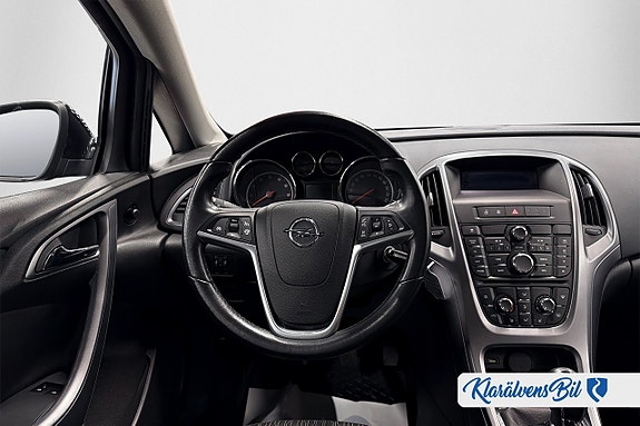 Opel Astra 9 of 12