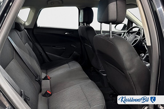 Opel Astra 10 of 12