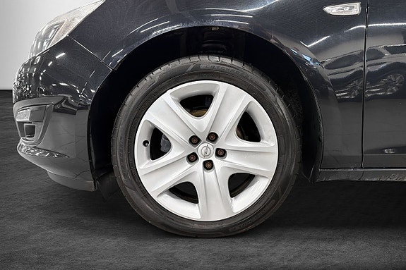 Opel Astra 3 of 5