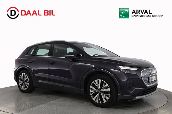 Audi Q4 e-tron 4 of 5