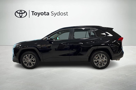 Toyota RAV4 3 of 5