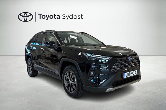 Toyota RAV4 18 of 18