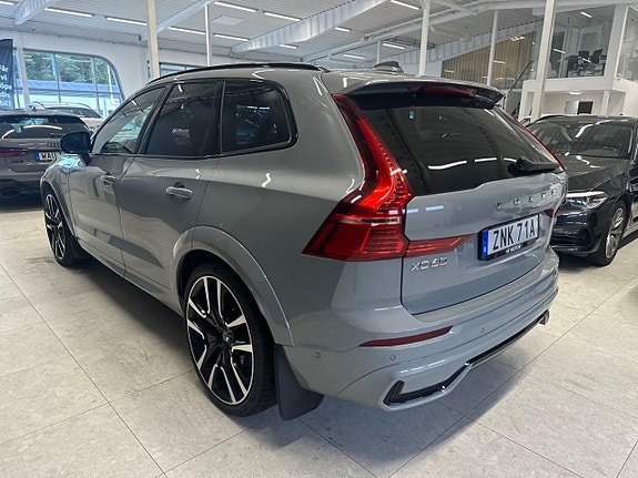 Volvo XC60 5 of 5