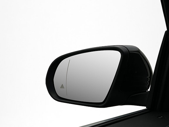 Mercedes-Benz EQA250 29 of 30