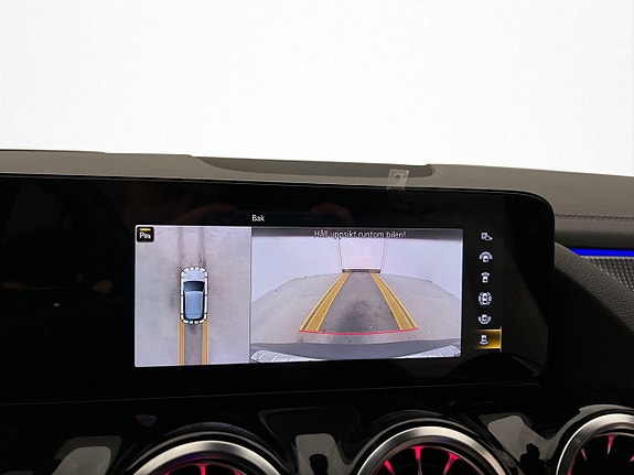 Mercedes-Benz EQA250 18 of 30