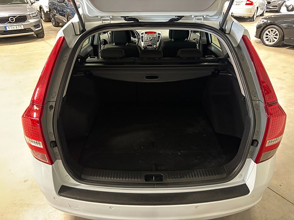 Kia Ceed 8 of 9