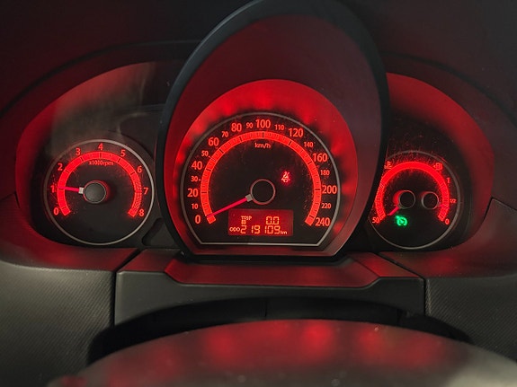Kia Ceed 9 of 9