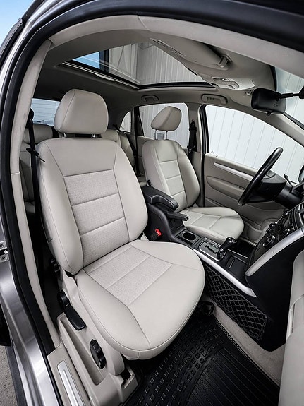 Mercedes-Benz B200 6 of 22