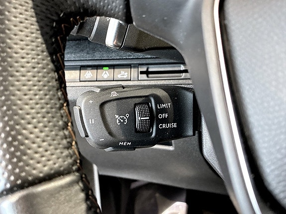 Peugeot 5008 8 of 19