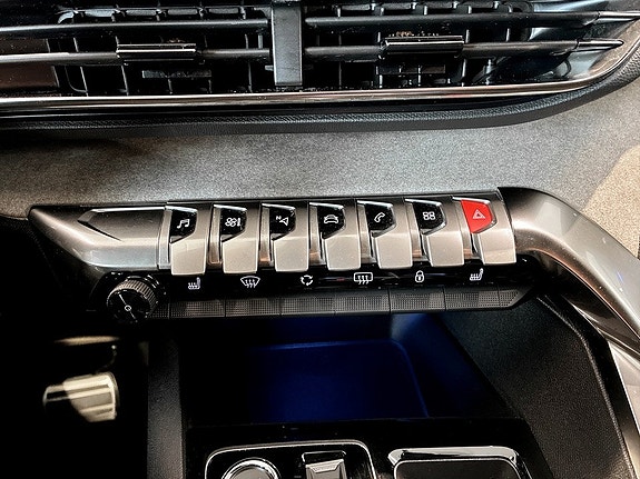 Peugeot 5008 12 of 19