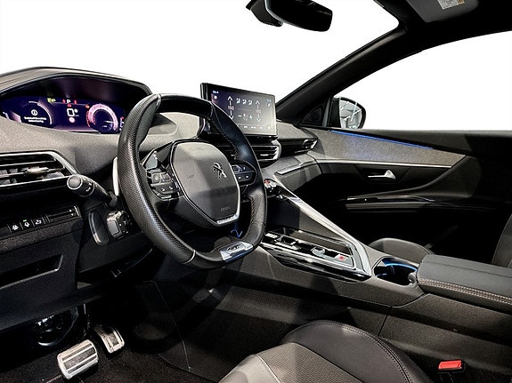 Peugeot 5008 5 of 5