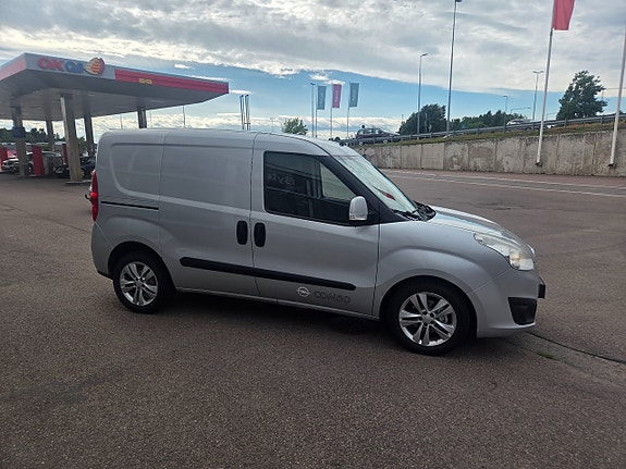 Opel Combo 9 of 20