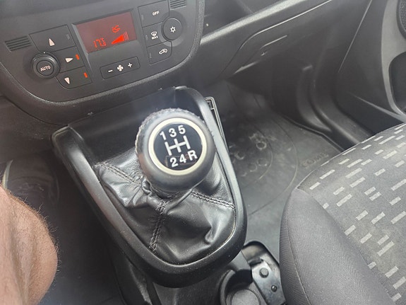 Opel Combo 19 of 20