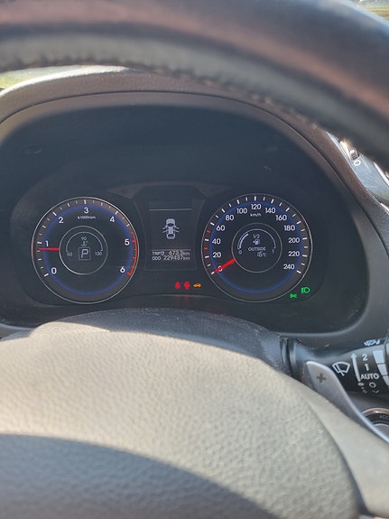 Hyundai i40 4 of 5
