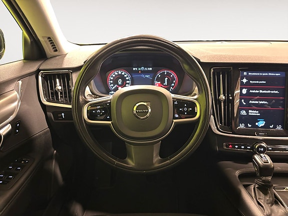 Volvo V90 13 of 25
