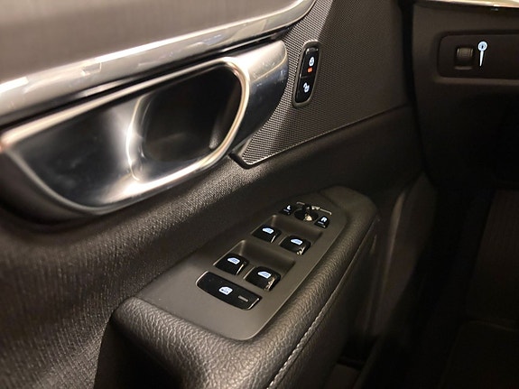 Volvo V90 24 of 25