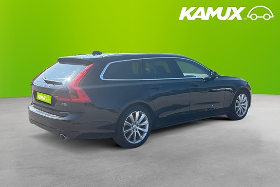 Volvo V90 4 of 5