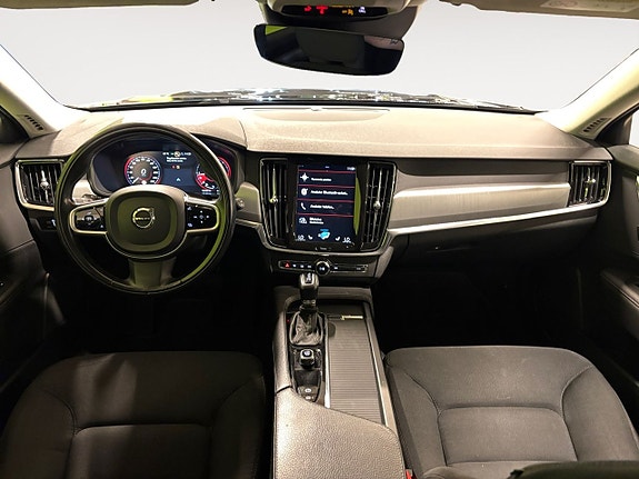 Volvo V90 10 of 25
