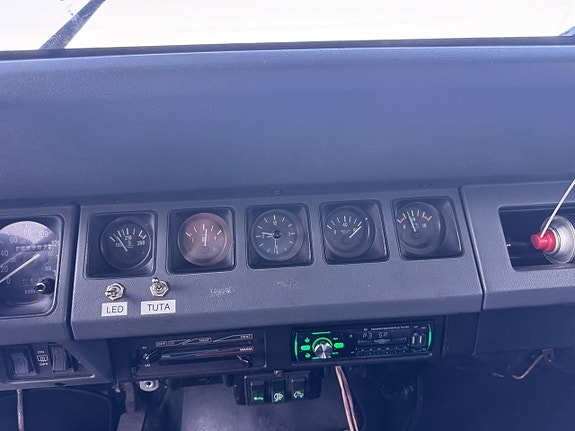 Jeep Wrangler 22 of 30