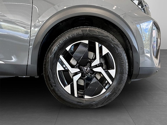 Peugeot 2008 17 of 18