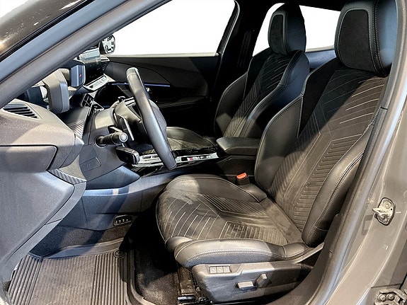 Peugeot 2008 4 of 5