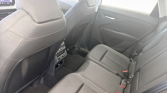 Audi Q3 11 of 12