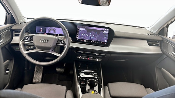 Audi Q3 10 of 12