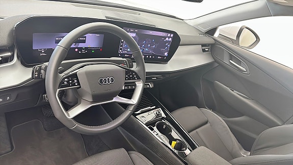 Audi Q3 7 of 12