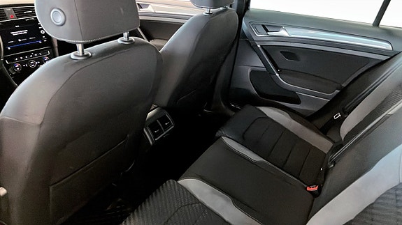 Volkswagen Golf I 11 of 12