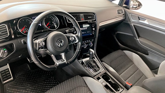 Volkswagen Golf I 7 of 12