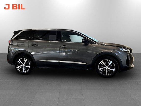 Peugeot 5008 16 of 19