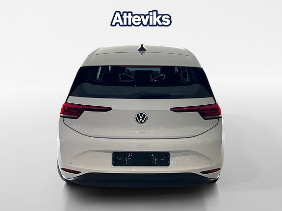 Volkswagen ID.3 Neo 4 of 5