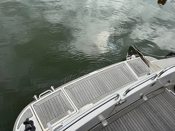 Aquador 25 WAe / MerCruiser 4,2 - 1 ägare Endast 330 h 16 of 16