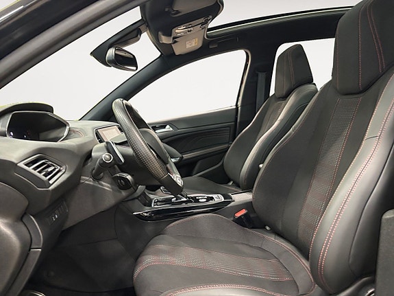 Peugeot 308 9 of 26