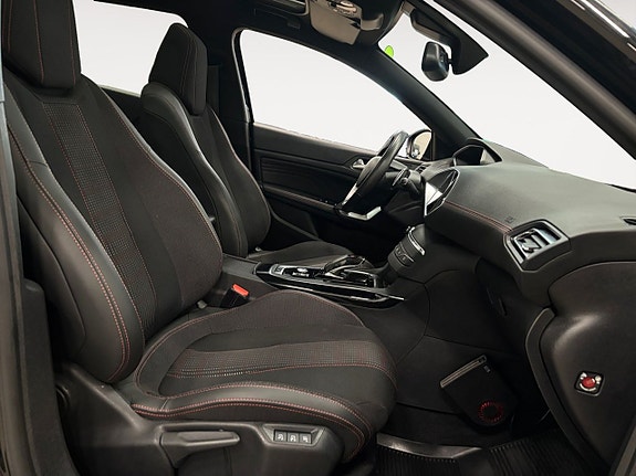 Peugeot 308 15 of 26