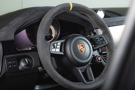 Porsche Cayenne Turbo GT 13 of 20