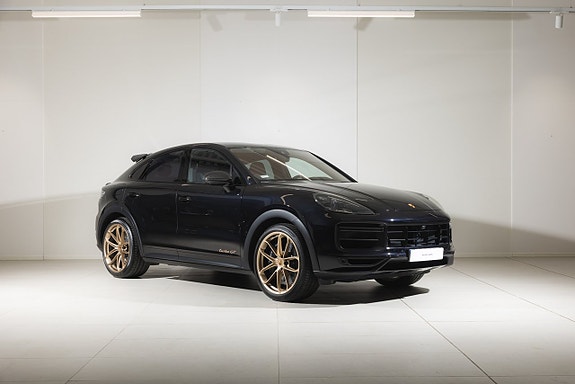 Porsche Cayenne Turbo GT 10 of 20