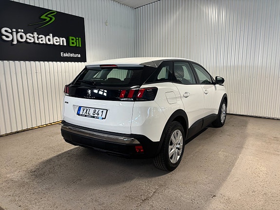 Peugeot 3008 4 of 5