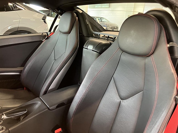 Mercedes-Benz SLK200 8 of 10